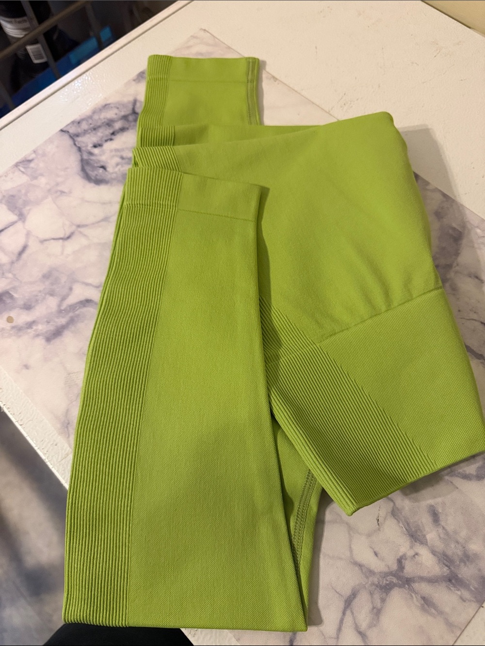 Cream Yoga High-Waist Lime Green Leggings - Picture 4 of 4